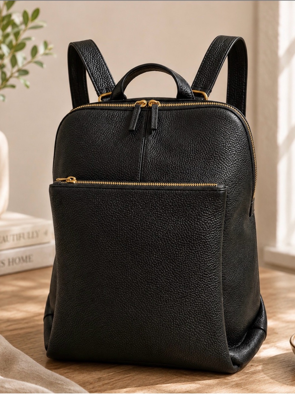 Vera Pelle Classic Black Backpack/ shoulder bag made in Italy NWOT